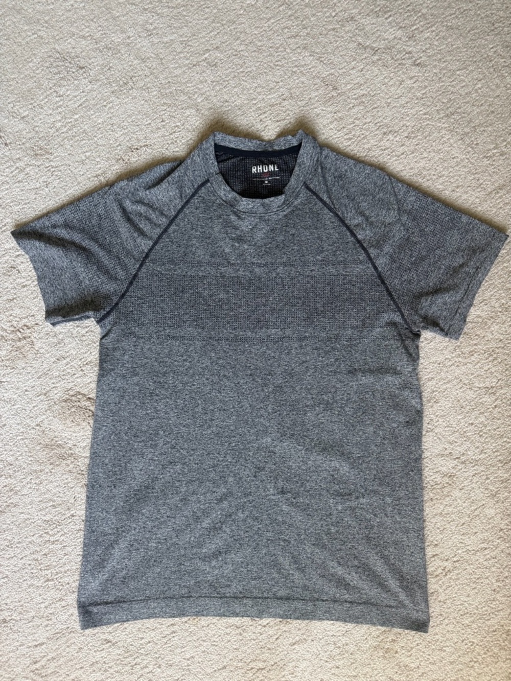 RHONE Men's Celliant Heather Gray Performance Crew T-Shirt seamless workout